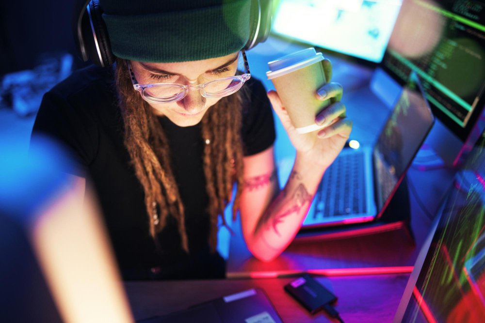 Online vs Offline comparação direta para criação de conteúdo