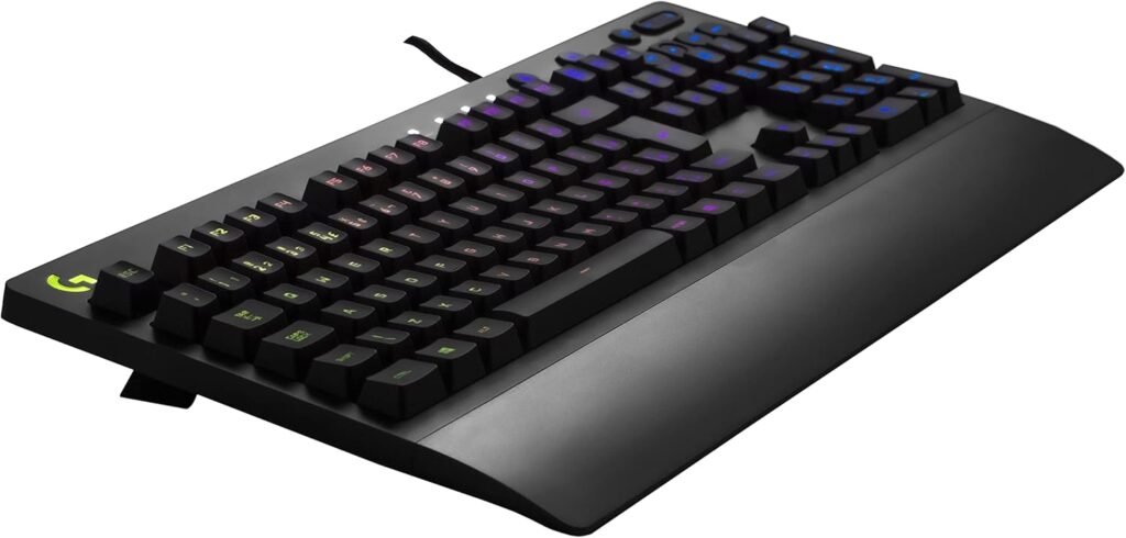 Vale a pena comprar o Logitech G213 Prodigy teclado gamer